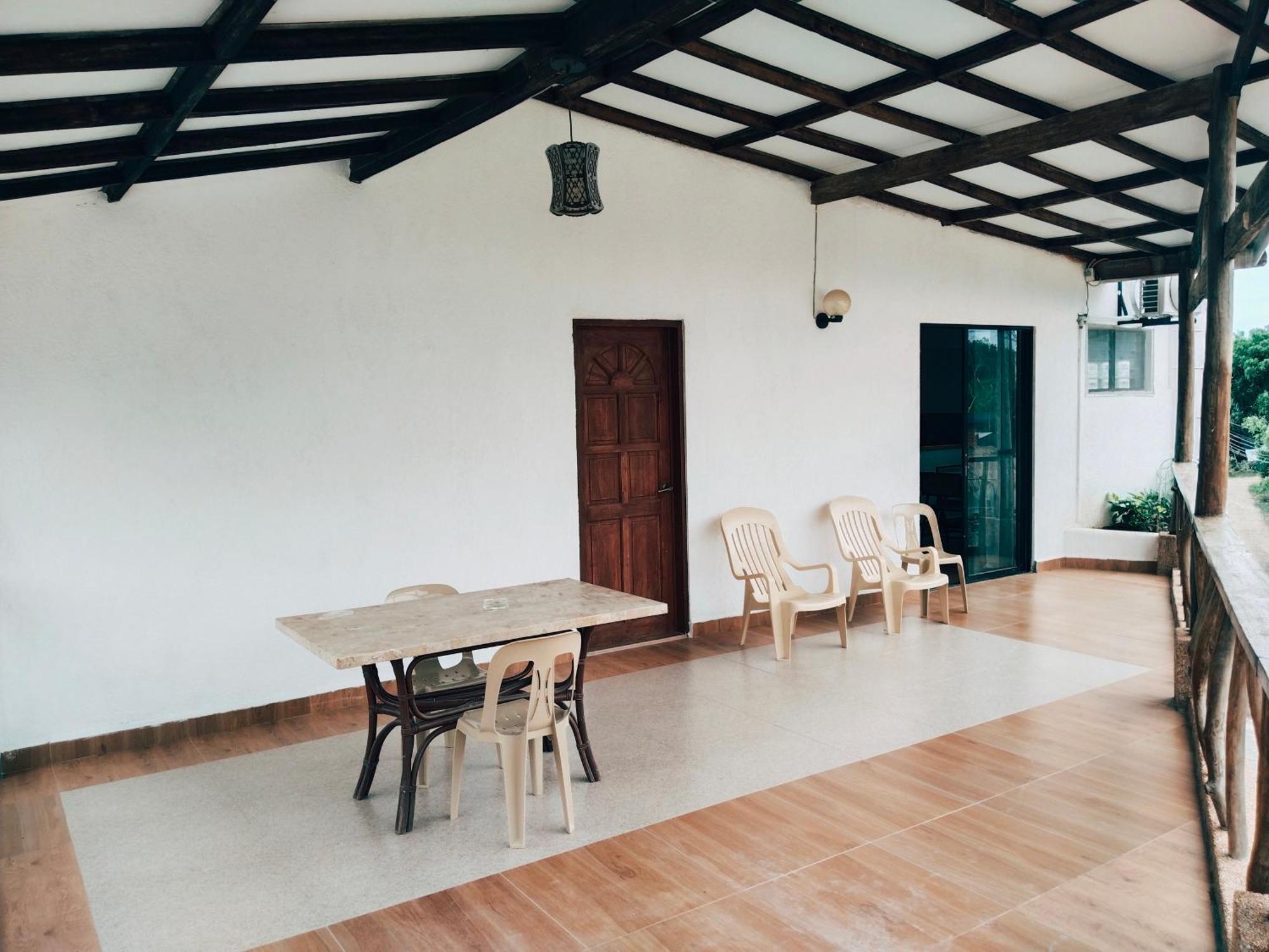 Alona Garden Suites Panglao Island Exterior photo