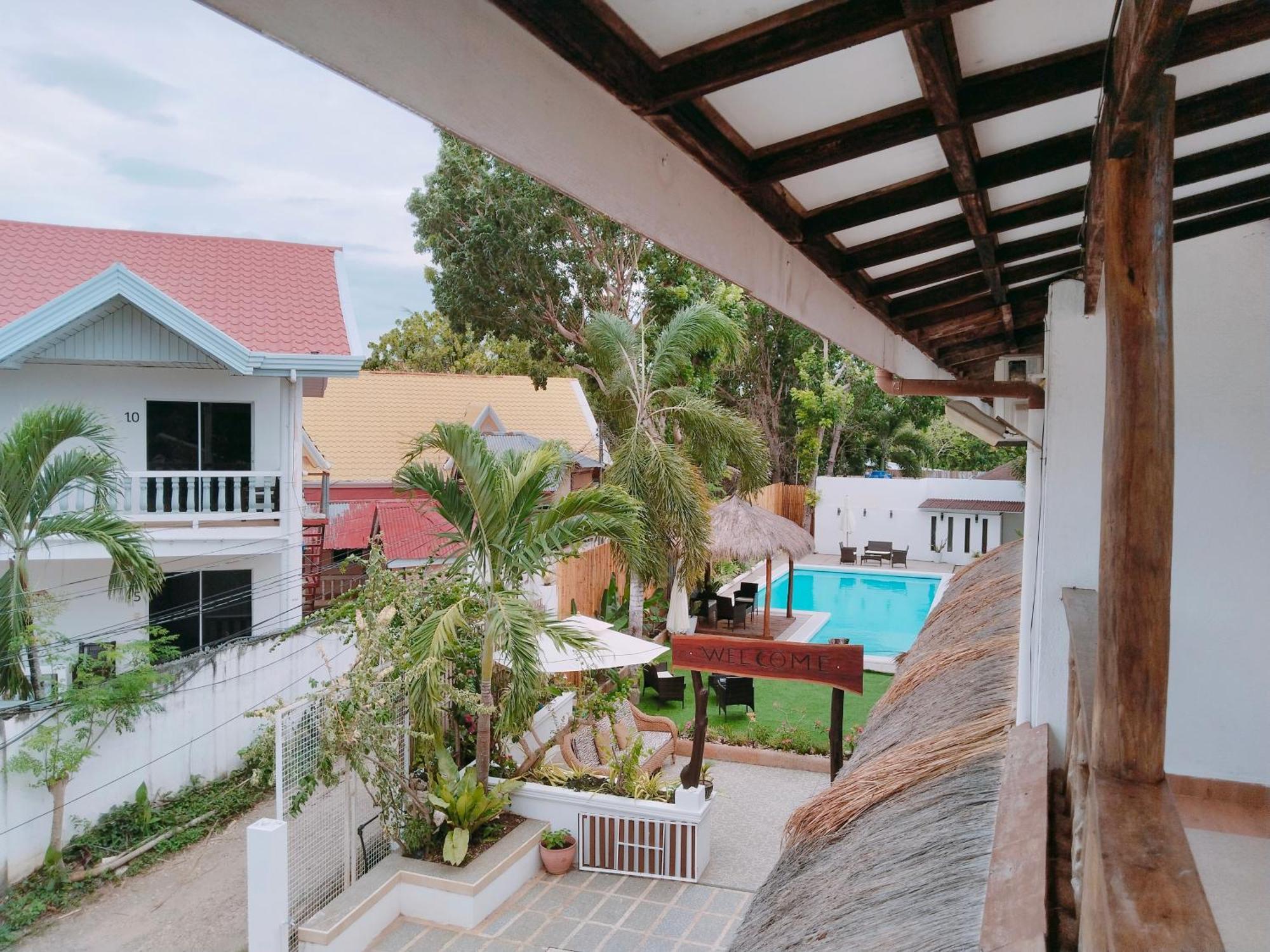 Alona Garden Suites Panglao Island Exterior photo