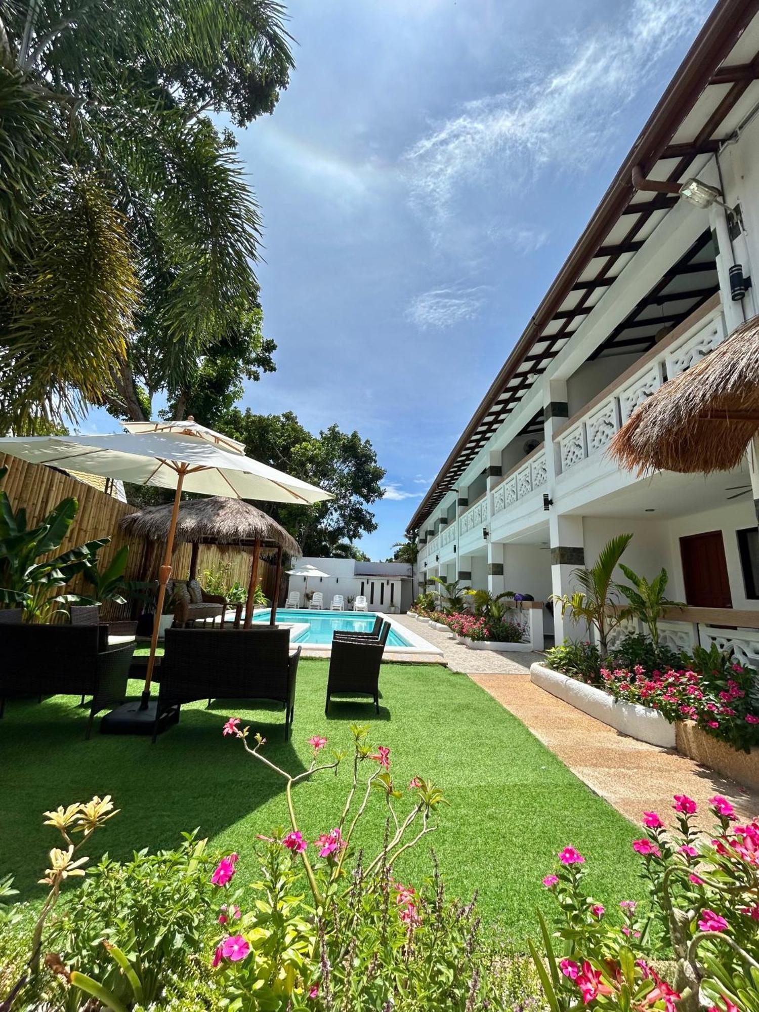 Alona Garden Suites Panglao Island Exterior photo