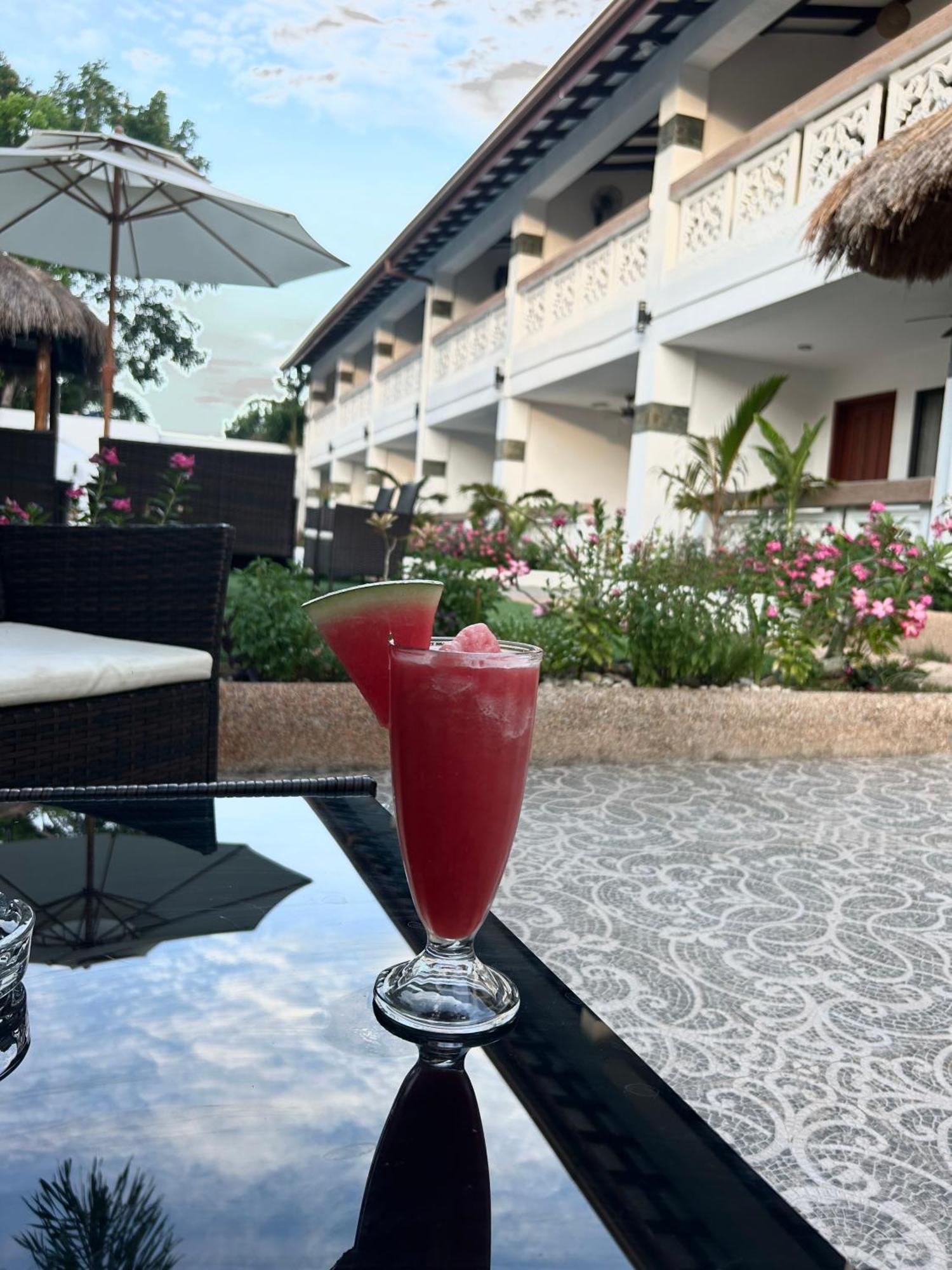 Alona Garden Suites Panglao Island Exterior photo